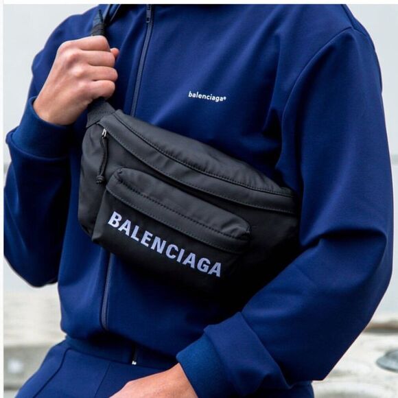 BALENCIAGA Logo NEW NWT Large Medium Black Waist Belt Bag Fanny Pack Wheel Pouch - Picture 15 of 15
